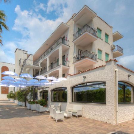 Residence Riviera Mare Pietra Ligure Dış mekan fotoğraf